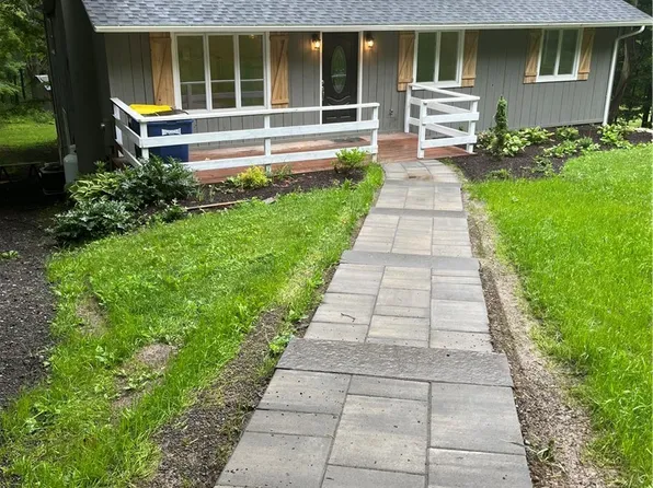 2814 Lafayette Rd, La Fayette, NY 13084