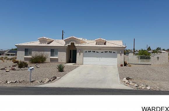 1st image of 3661 Bluegrass Dr