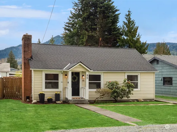 85 NE Dogwood Street, Issaquah, WA 98027