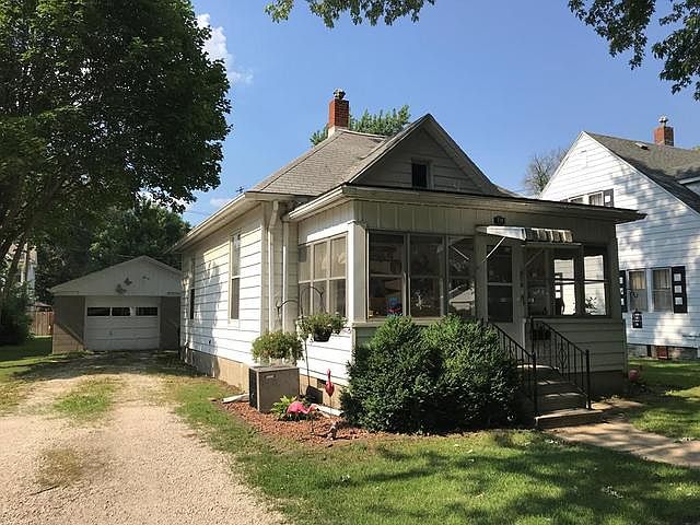 1st image of 719 W South St