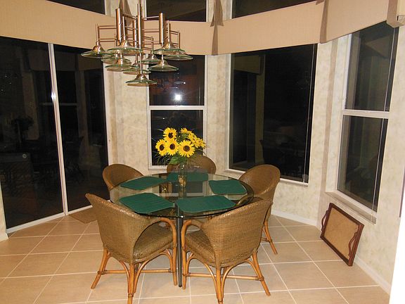 breakfast nook