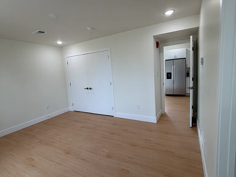 4212 Lancaster Ave #202 — Photo 18