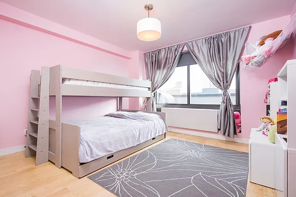 Sold by Modern Spaces | media 6