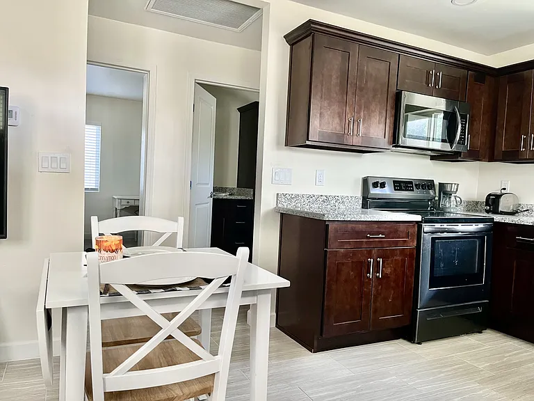 3156 W Monte Cristo Ave — Photo 6