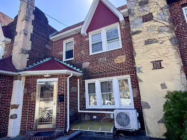 4716 189th Street, Flushing, NY 11358