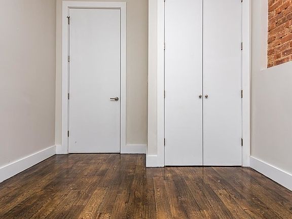 2nd image of 185 Jefferson St APT 1