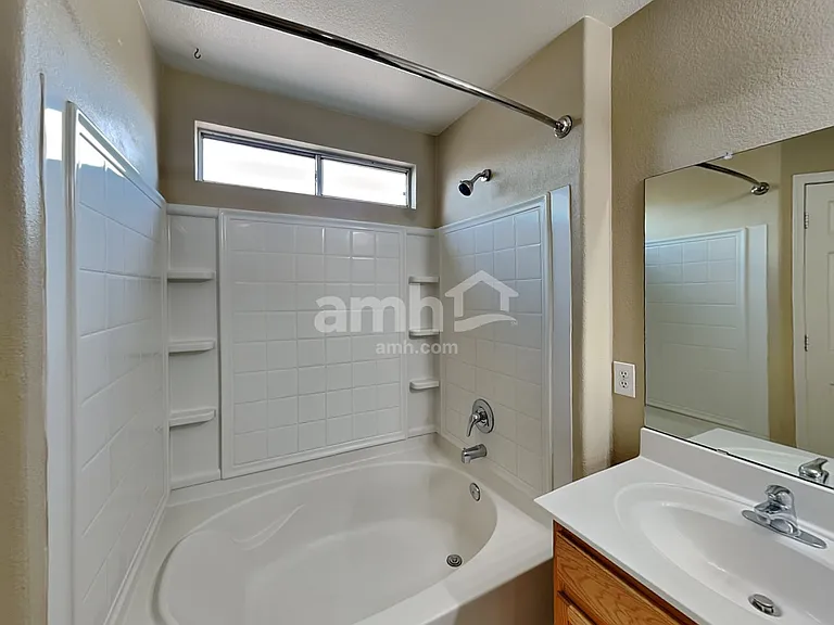 18078 N 113th Ave — Photo 14