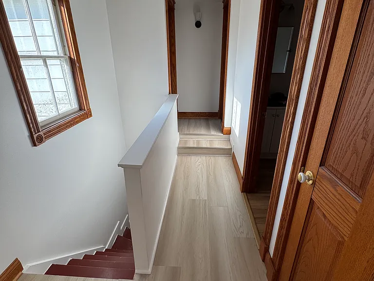 238 Pleasant St — Photo 16