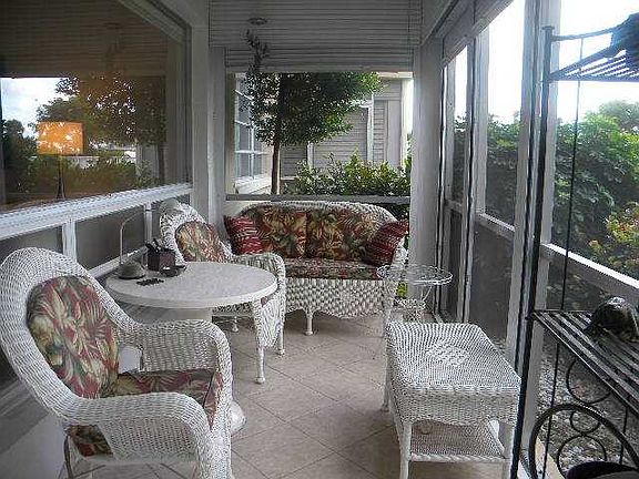 5th image of 900 SW 12th St APT 101