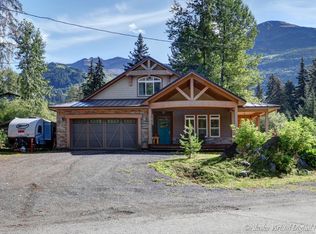 904 Alpine Meadows Ave, Girdwood, AK 99587