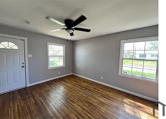 10425 Presley Dr — Photo 9