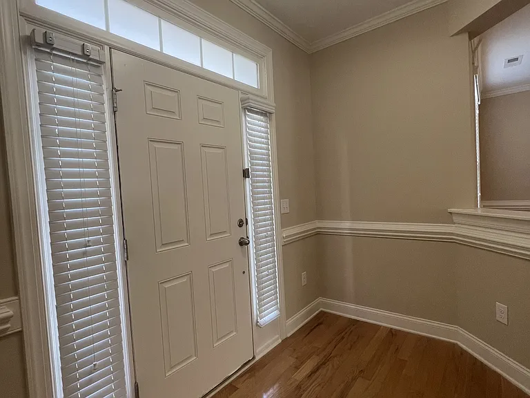 44 Coswell Ct — Photo 4