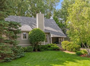 15795 Quebec Cir, Eden Prairie, MN 55346