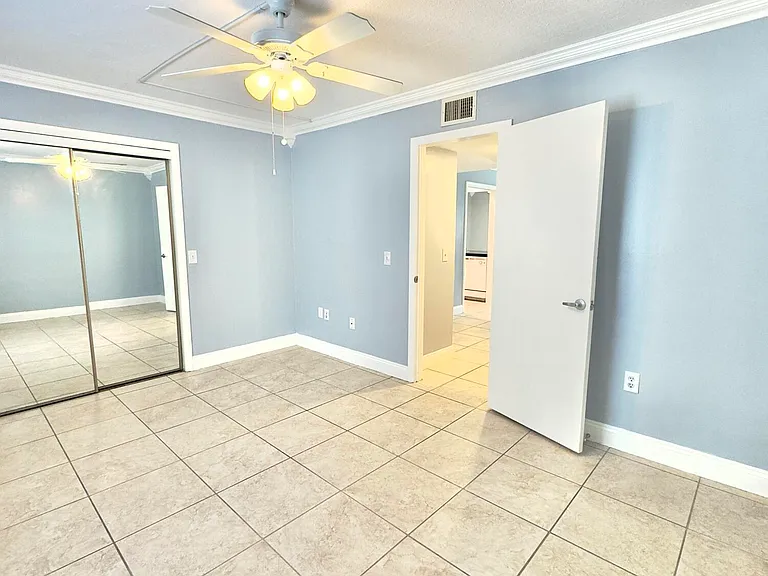 164 San Paulo Ct #5 — Photo 18