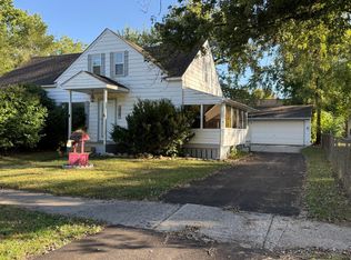 35269 Sheridan St, Westland, MI 48185