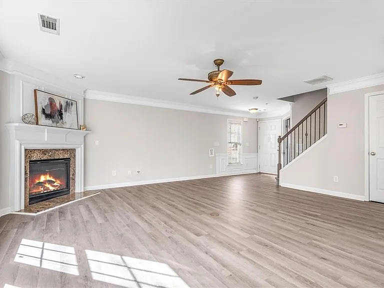 268 Balaban Cir #1 — Photo 14