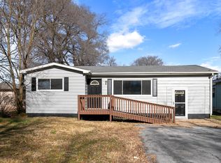 1523 W Scott St, Springfield, MO 65802