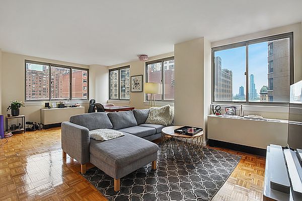 1st image of 308 E 38th St APT 9E