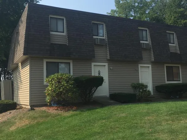 405 Blackhawk Rd APT 8, Beaver Falls, PA 15010