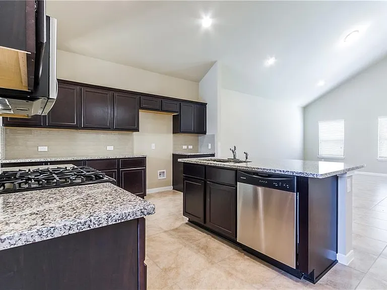 6521 Ranchito Dr — Photo 33