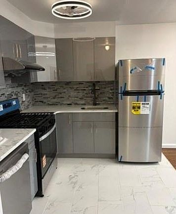 4th image of 56 Whitaker Pl #2