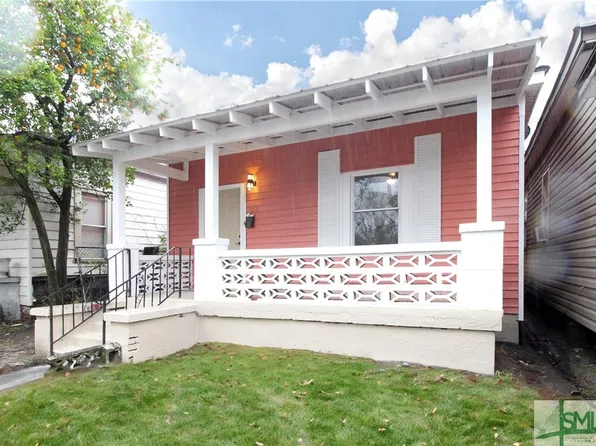 915 W Victory Drive, Savannah, GA 31405