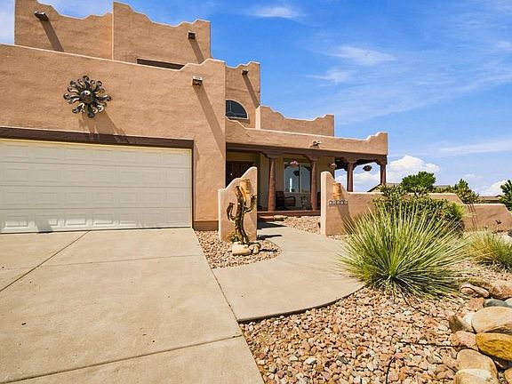 3rd image of 35178 Hidden Mesa Dr