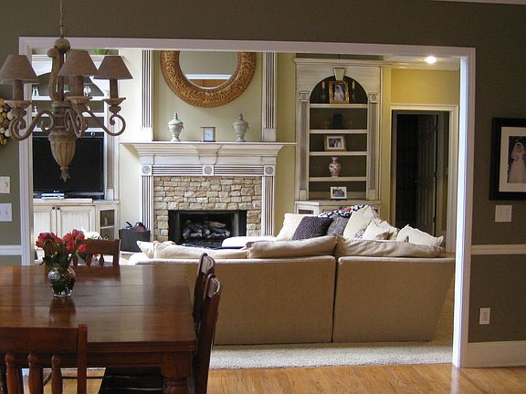 4th image of 6085 Gaineswood Dr