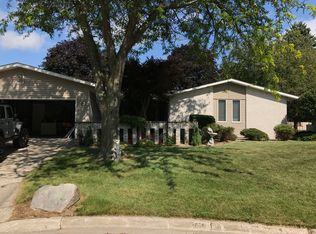 304 Whittemore St, Auburn, MI 48611