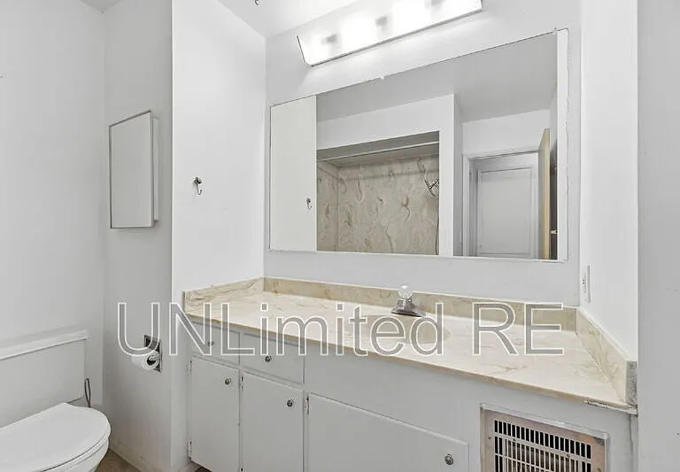 1410 N Inverrary Way — Photo 28