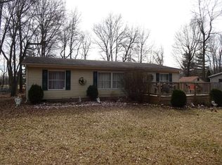 3867 E Mae Delano Dr, Knox, IN 46534