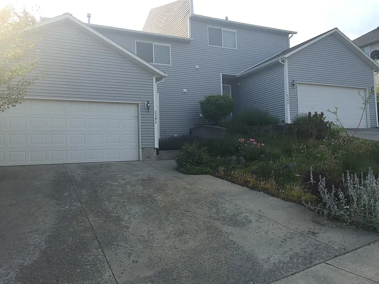 2342 NW Ridgeline Dr — Photo 1