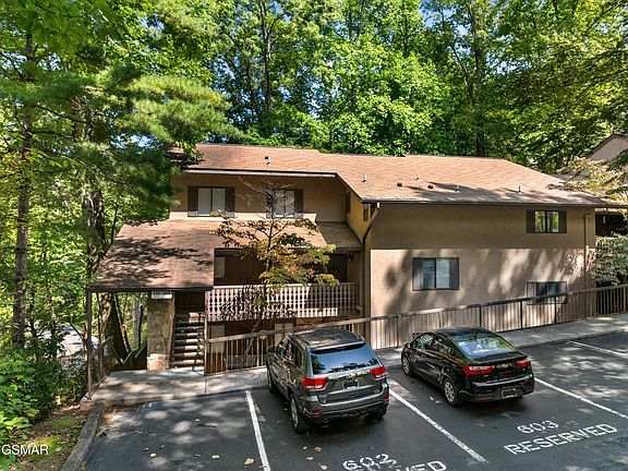 2nd image of 1235 Ski Mountain Rd APT 602