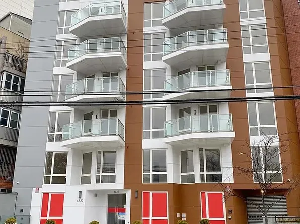 4223 Parsons Boulevard #5C, Flushing, NY 11355