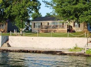 33657 Poplar Tree Bay Rd, Cape Vincent, NY 13618