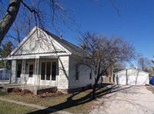 1866 Plum St, Jacksonville, IL 62650