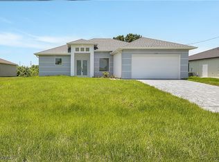 3209 24th St SW, Lehigh Acres, FL 33976