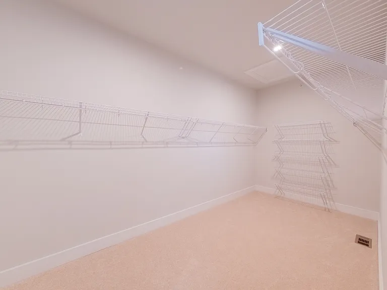 803 Birchwood Hill Pl #BB — Photo 14