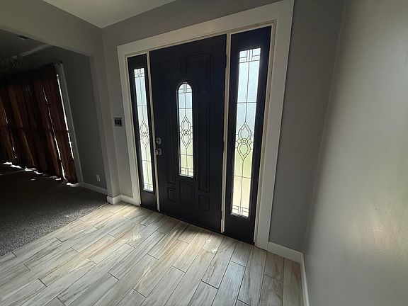 4th image of 1603 Thomas St