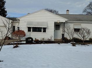 507 Sycamore St, East Rochester, NY 14445