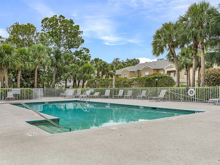 12131 Summergate Cir #203 — Photo 30