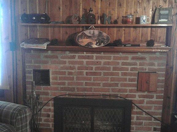 5th image of 1635 Greenwood Ct