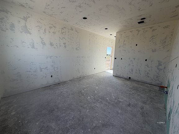 3rd image of W Bomza Way