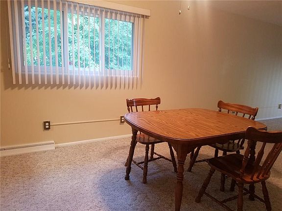 4th image of 2805 Woody Dr