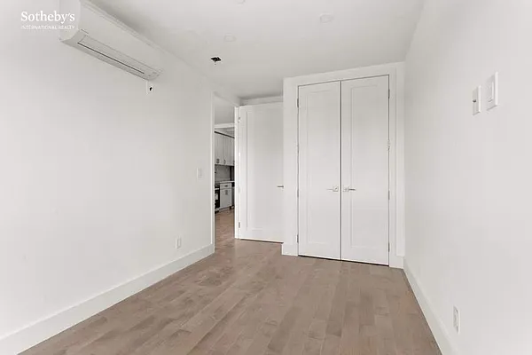 Rented by Sotheby's International Realty | media 10