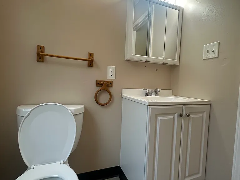 2322 Orleans Ave — Photo 28