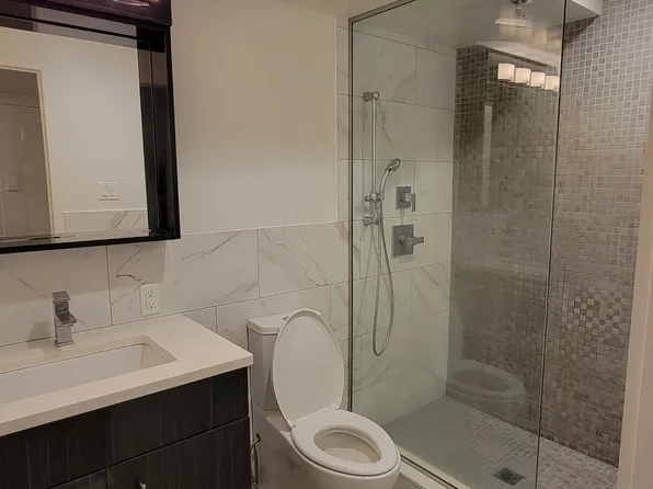 23-31 31st Drive image 13 of 16