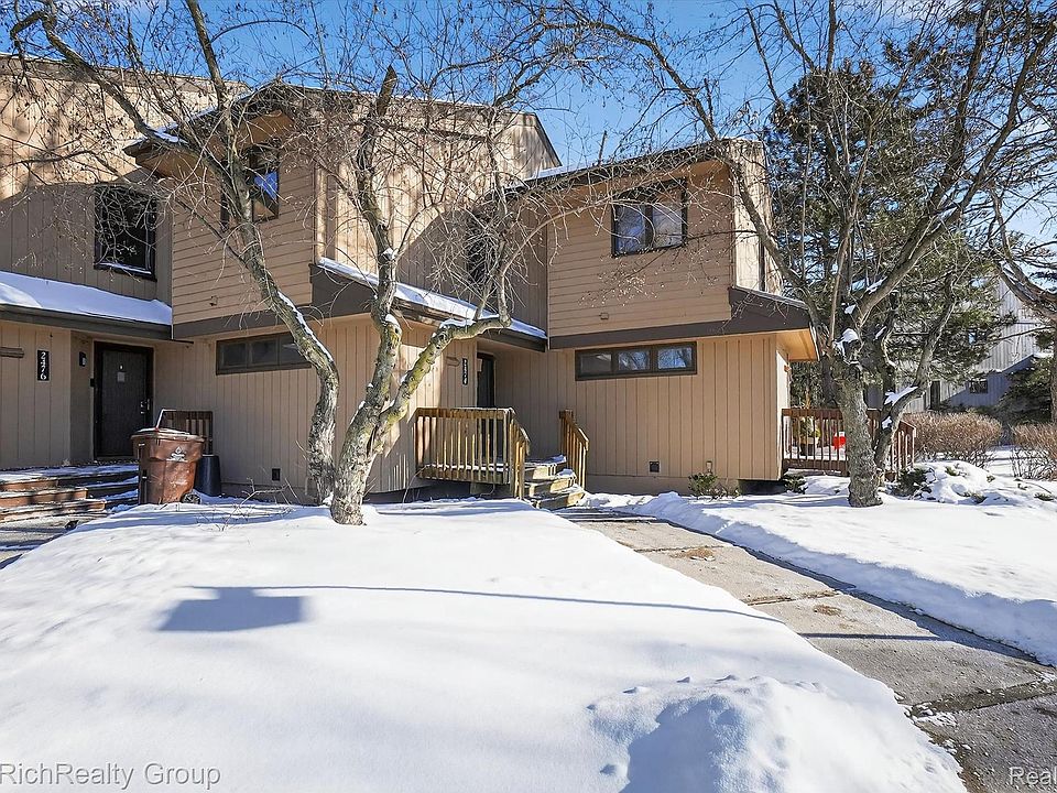 1st image of 2474 Burcham Dr