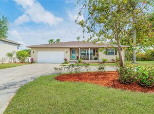 926 Birdie Way, Apollo Beach, FL 33572