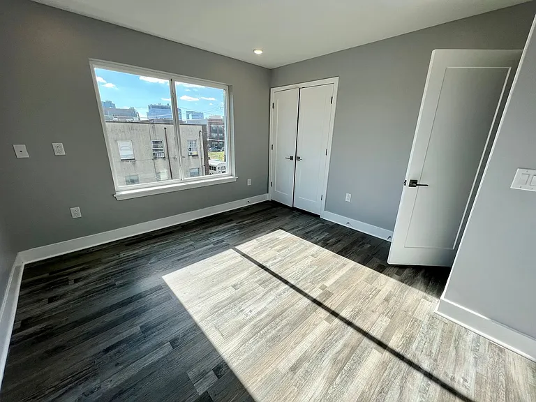 36th St N 623 — Photo 9